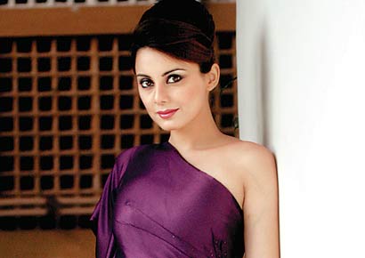 Minissha Lamba plays a clueless newcomer in Hum, Tum Shabana